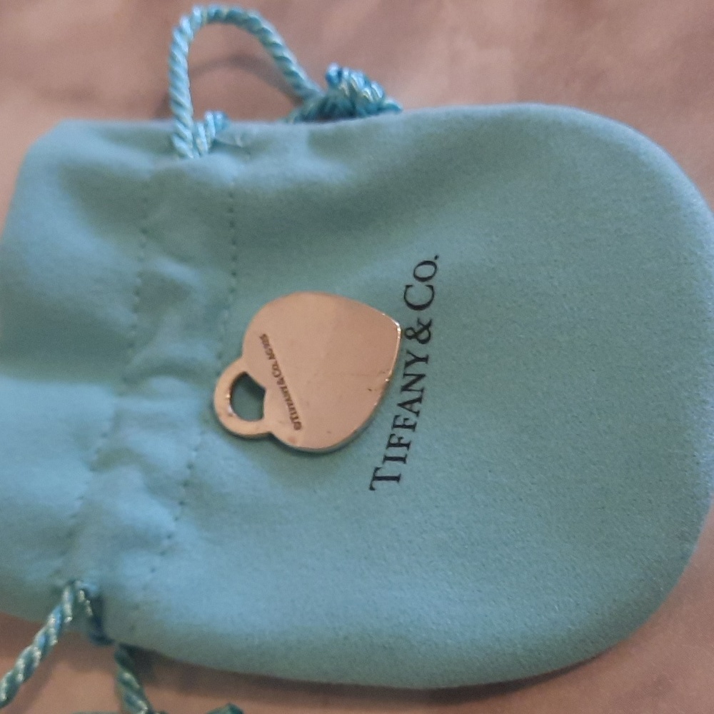 SOLD Tiffany & Co. I Love You Script Pendant - Picture 2 of 2